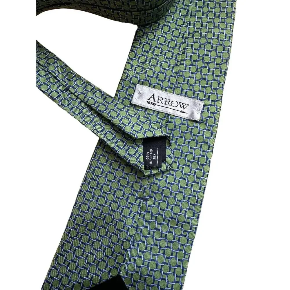 Vintage Arrow 90s Silk Necktie Green with Blue Chain Print